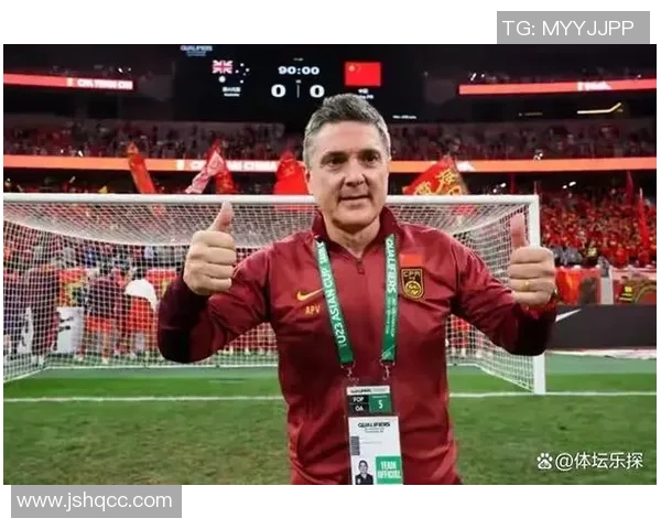 从绿茵场到教练席足球明星如何蜕变为卓越教练的成功之路